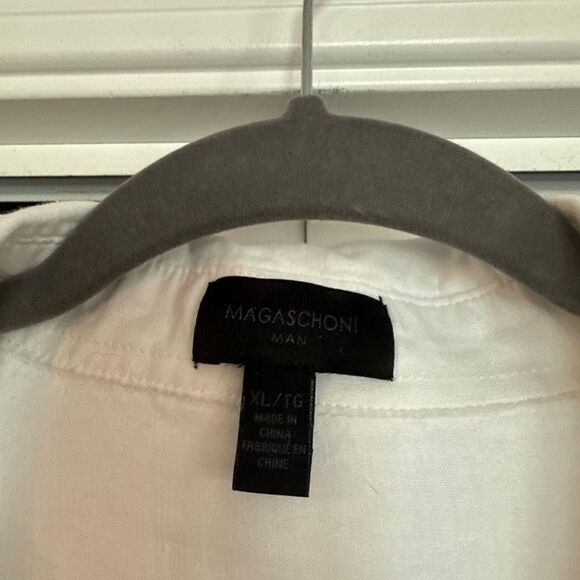 Magaschoni Man White linen blend button down with pocket size xl - Picture 4 of 10